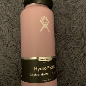 Brand new never been used hydro flask